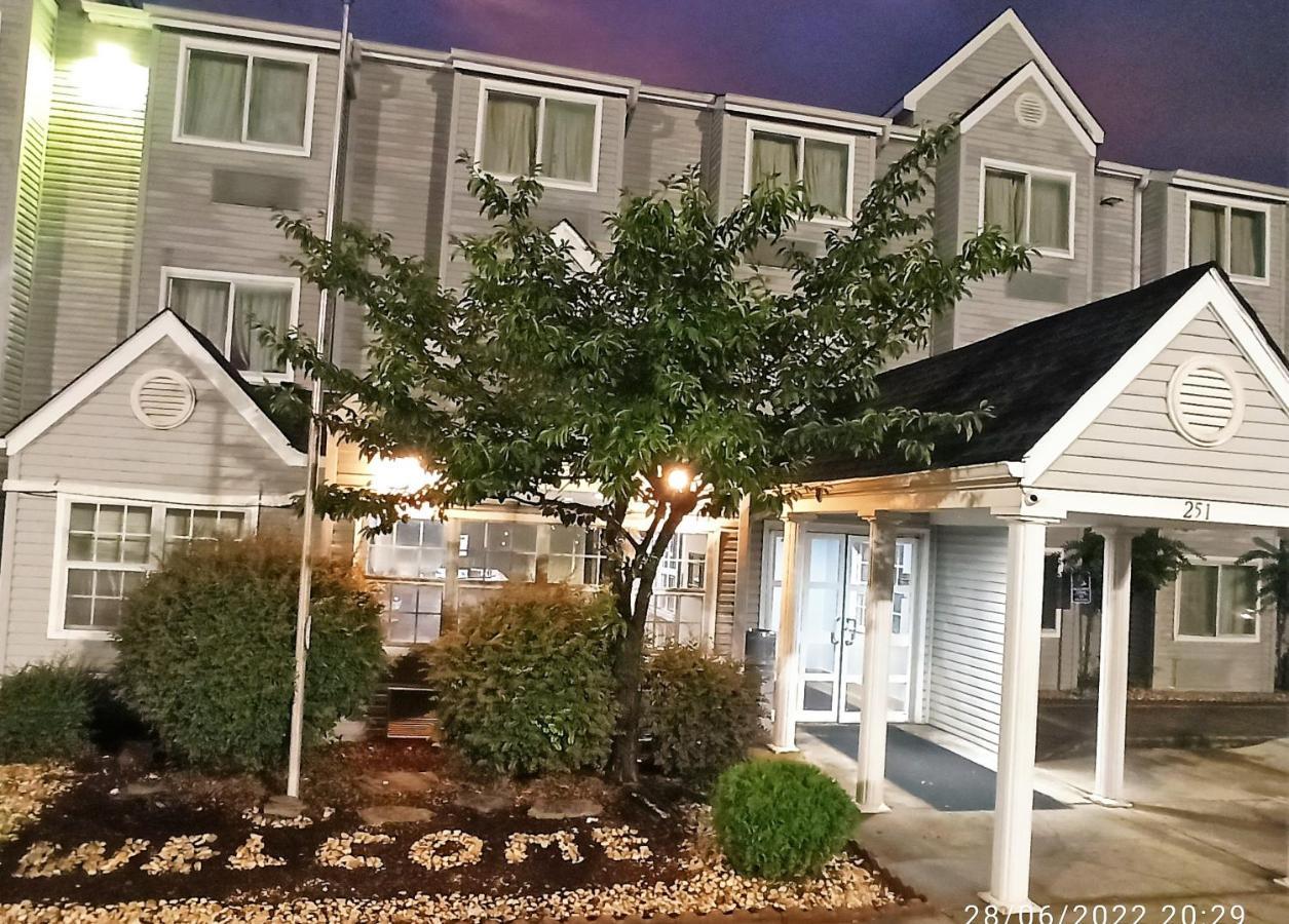 America'S Inn - Birmingham Bagian luar foto